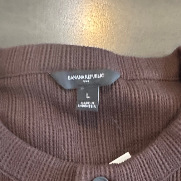 Banana Republic Brown Men's Shirt - Picture 3 of 7